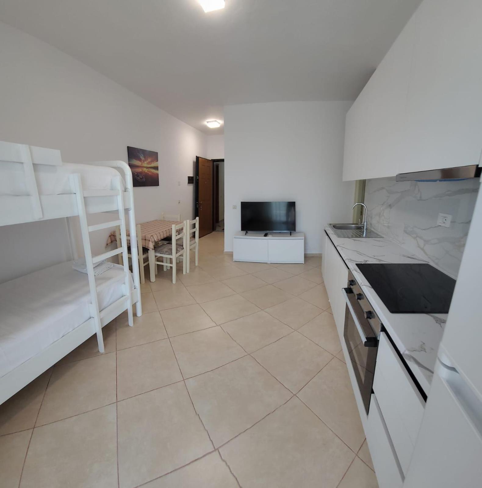Sea View Vlora Apartment Bagian luar foto