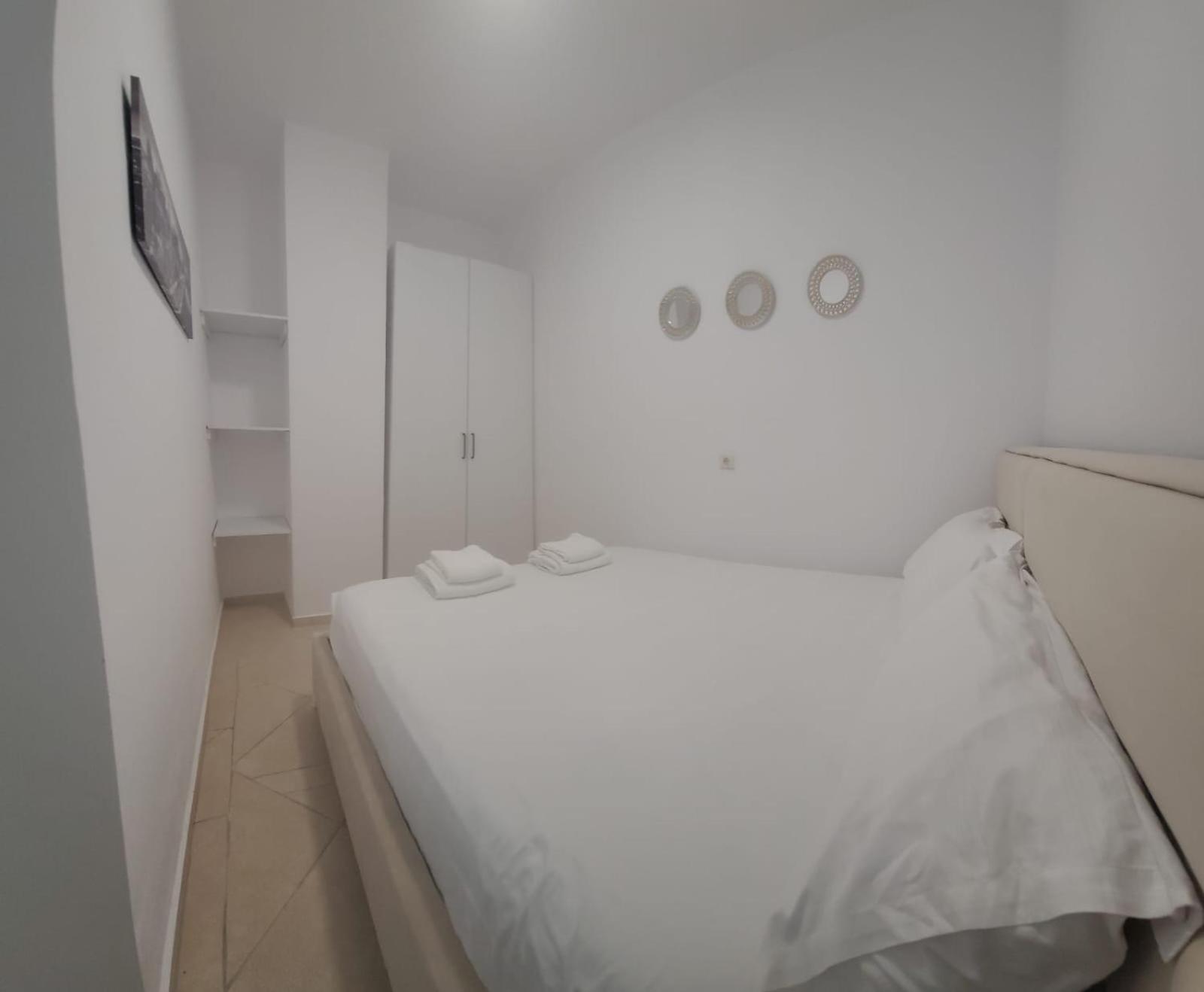 Sea View Vlora Apartment Bagian luar foto