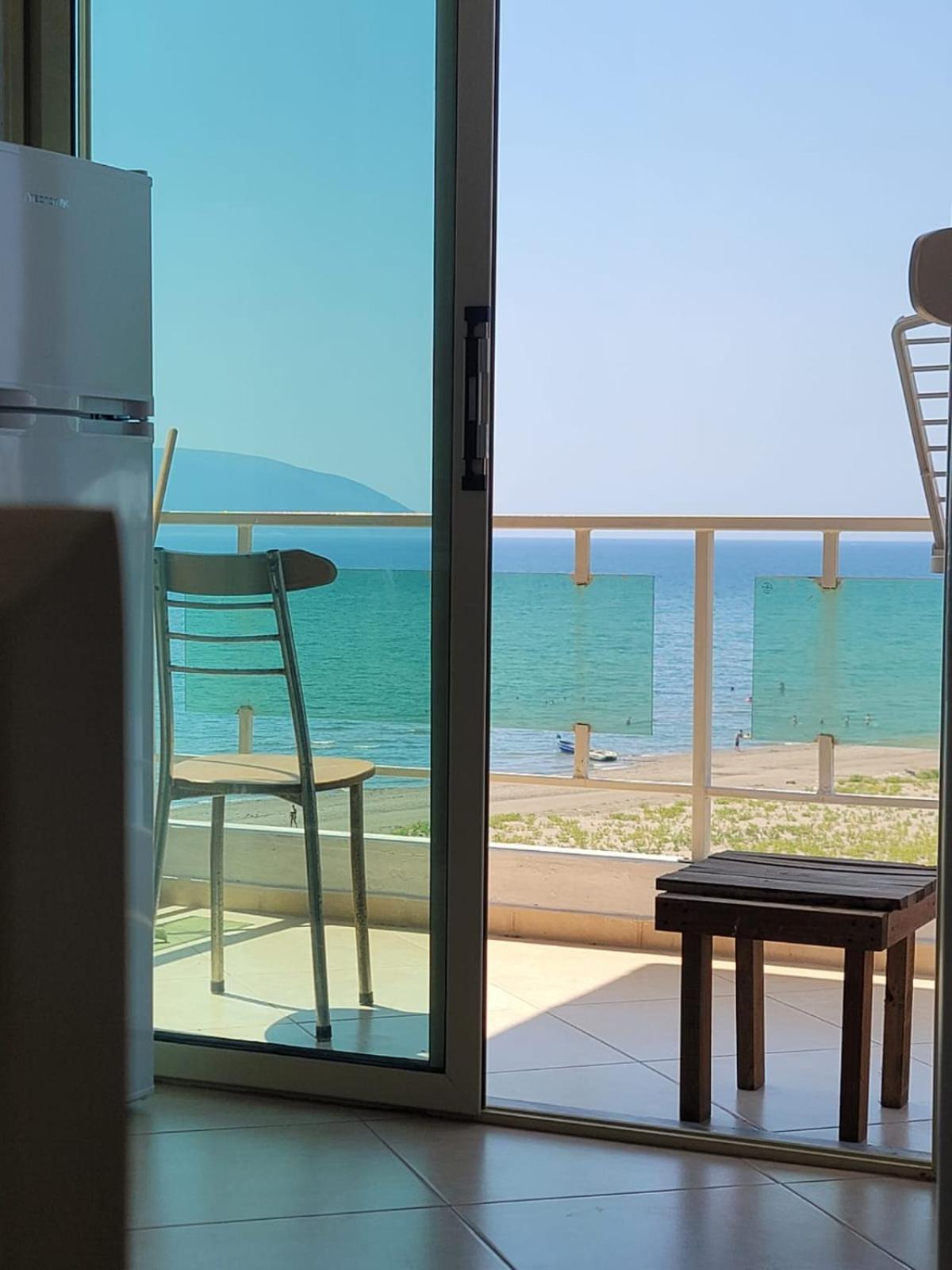 Sea View Vlora Apartment Bagian luar foto